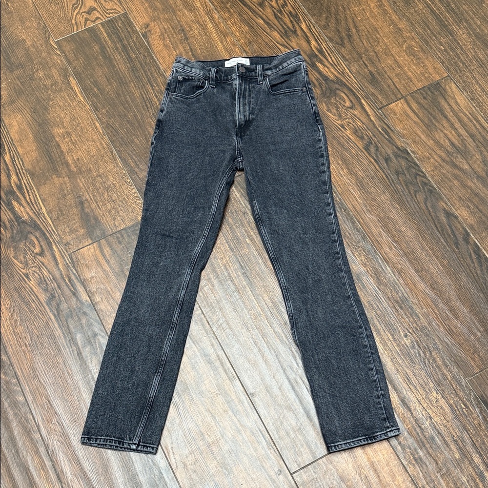 Abercrombie & Fitch Women's Slim Straight Leg Jeans